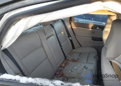 2007 Volvo S40 2.4I из США, поврежденный, VIN YV1MS390172274591